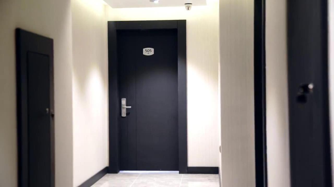 Demir Otel Bornova Exteriör bild